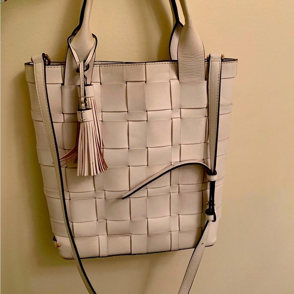Michael kors Vivian white leather quilted purse RARE - Picture 3 of 13